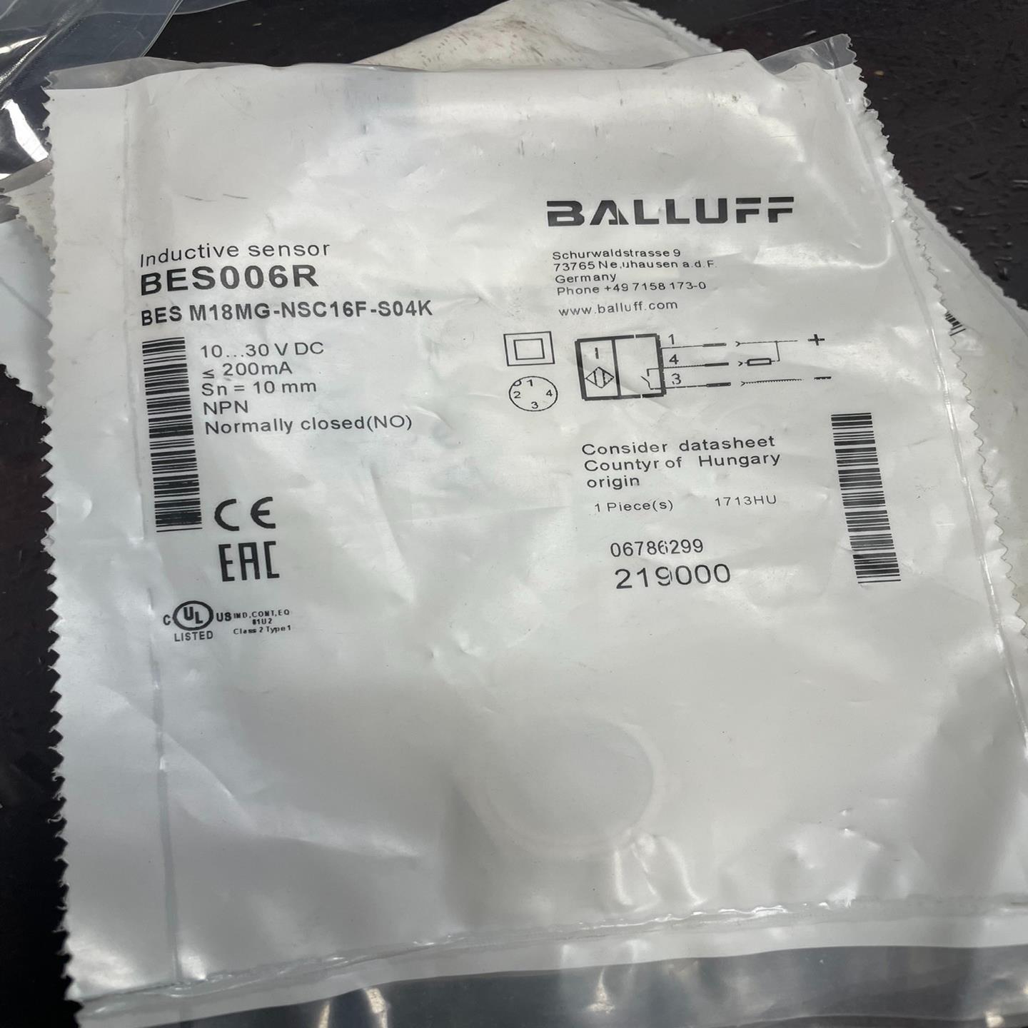 BESM18MG-NSC16F-S04K巴鲁夫接近开关原装正