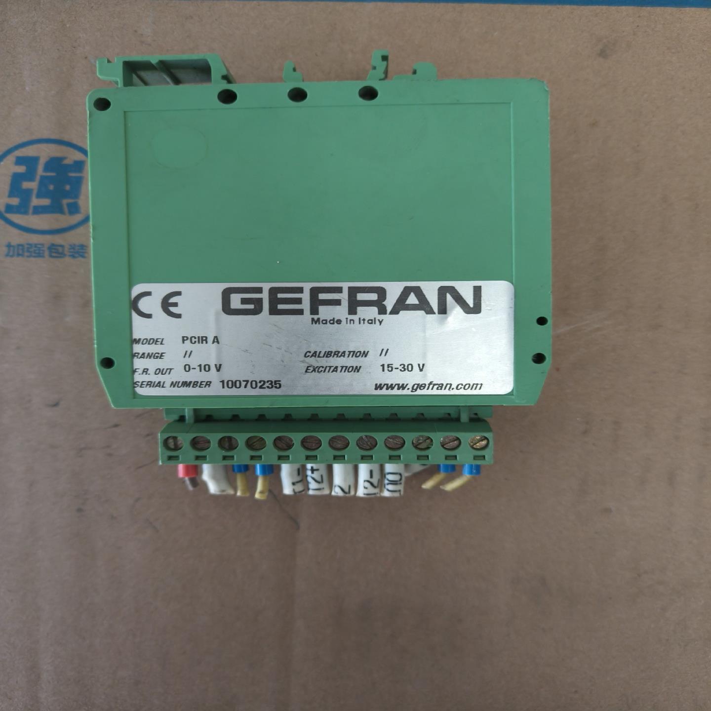 GEFRAN杰佛伦   位移传感器 转换器FCIR A/隔离