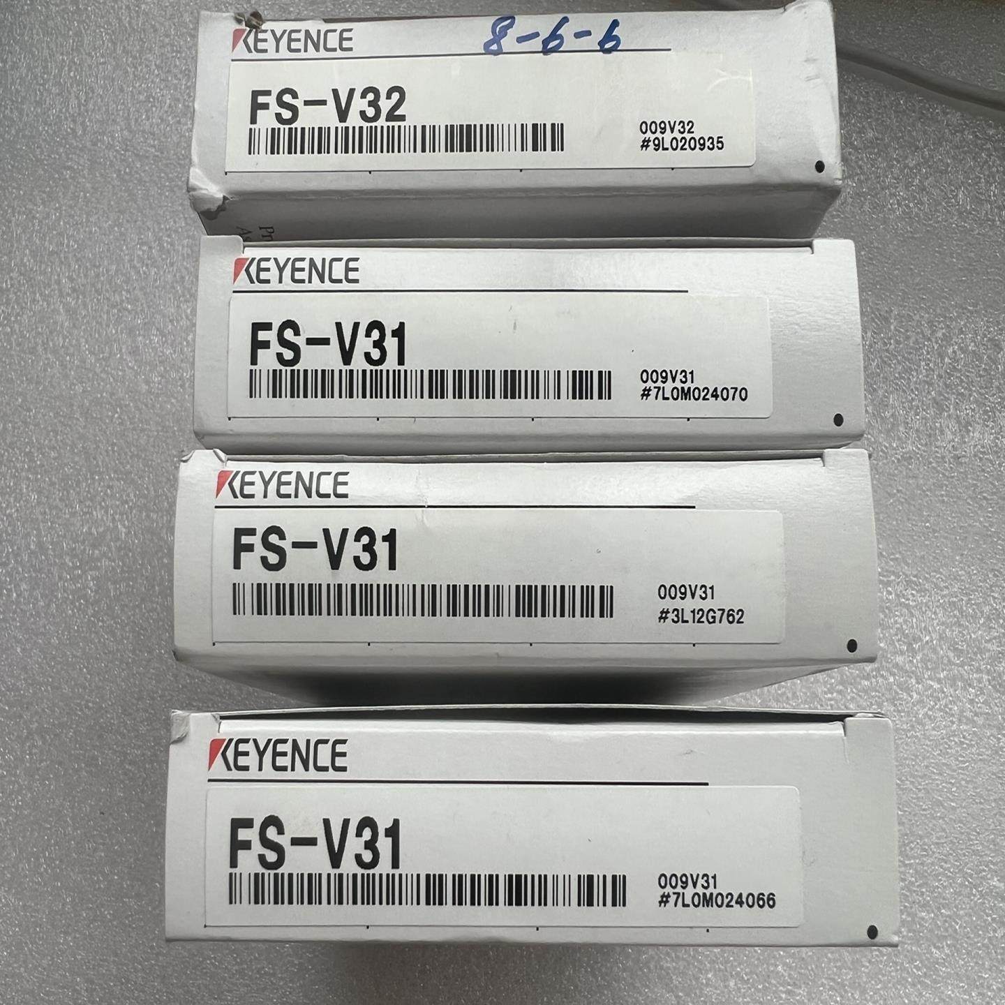基恩士传感器 FS-V31 ，全新原装正品 一共2个