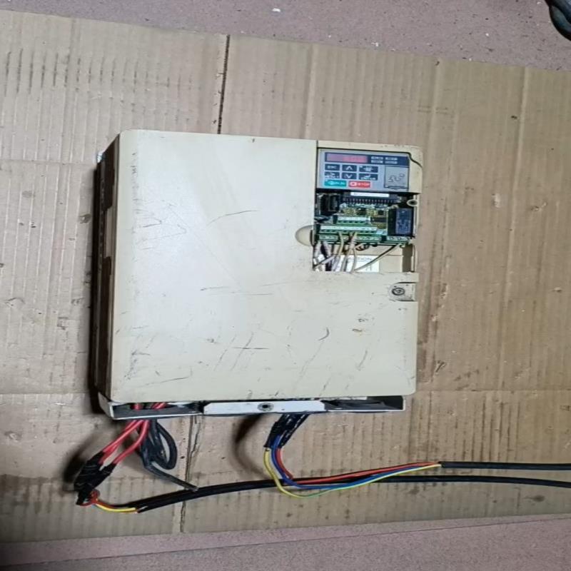 安川变频器CIMR-VB4A0031FBA 11/15KW