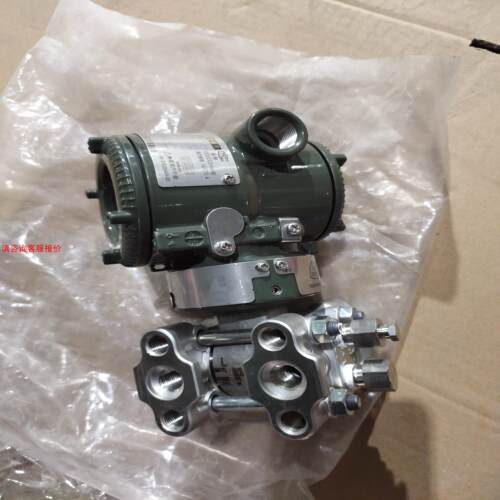 横河YOKOGAWA智能式变送器EJA110E。工厂仓库库存