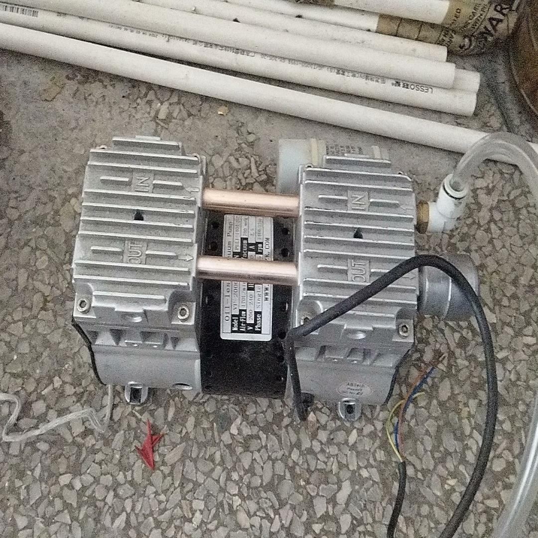 [德峰]无油 真空泵 VP-2000V 550W  220V