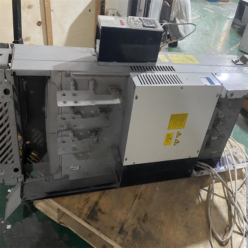 变频器   ACS880系列  ACS880-04-5