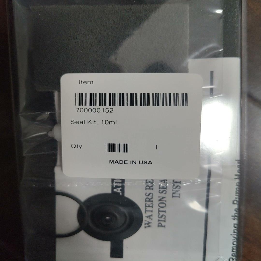 Saint Waters/三点水700000152 Pist