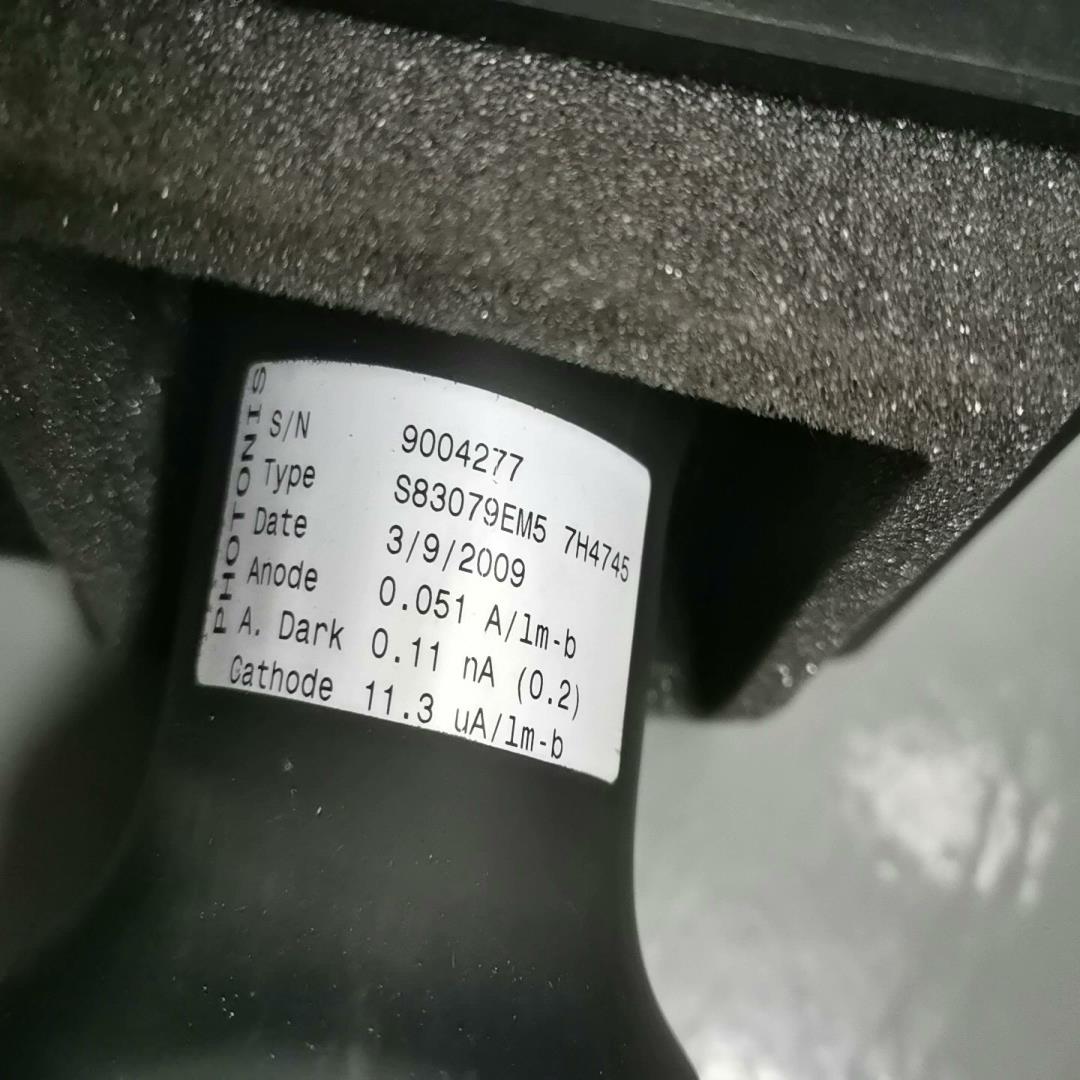 {莱茵电子商行}光电倍增管  S83079EM5 7H4745   包好