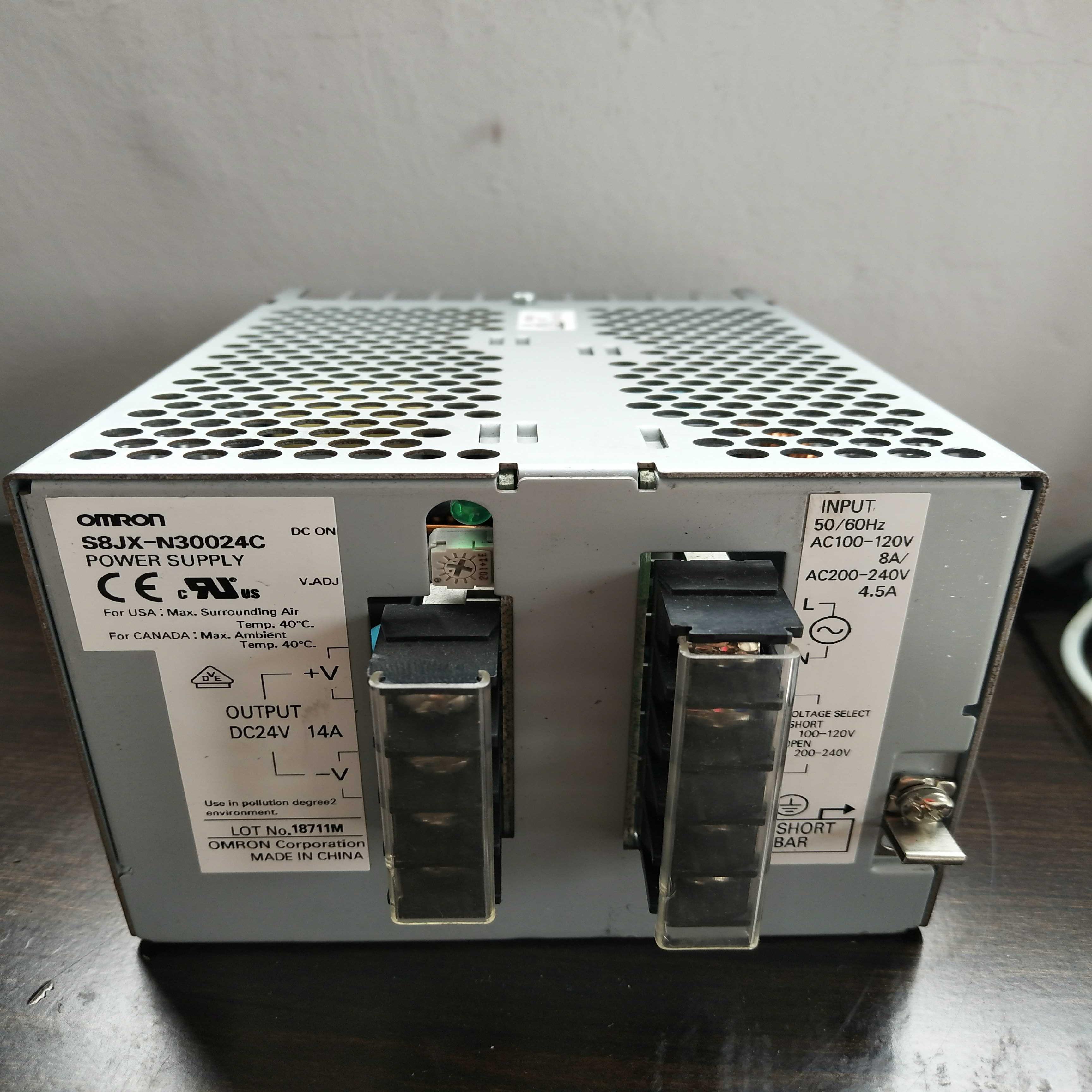 S8JX-N30024C 开关电源议价