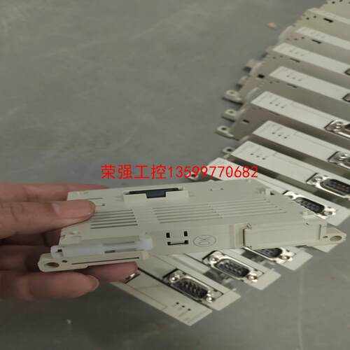 【荣强工控】三菱模块FX3U-232ADP-MB，二手拆机，成色如图，功