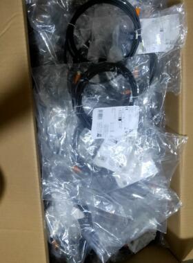 全新原装IFM易福门EVC142 连接线61根