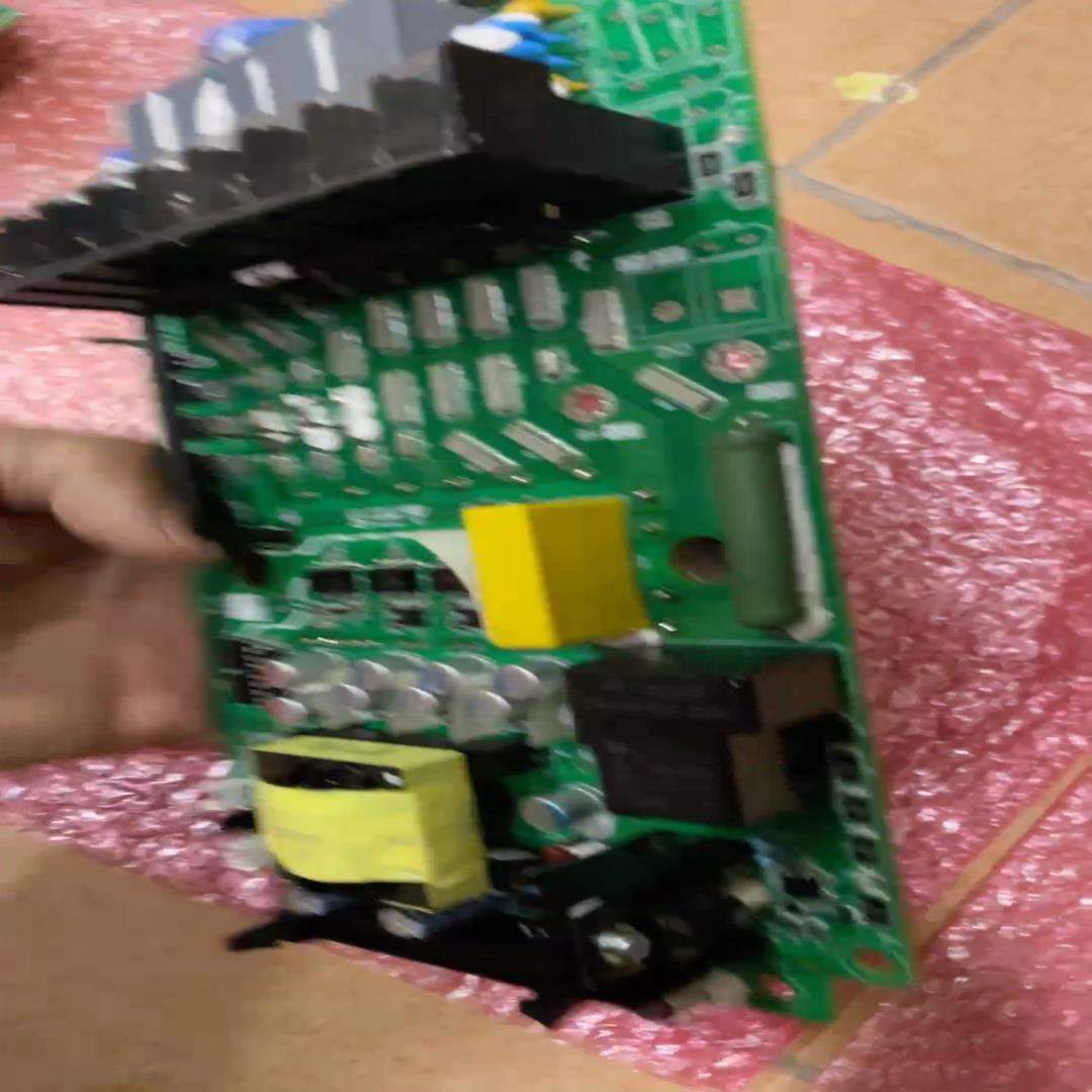 （设备配件）英威腾GD350 GD200A GD300 7.5kW驱动板