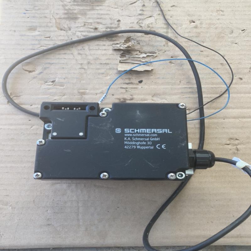 正品德国schmersal 施迈赛，型号：AZM161S