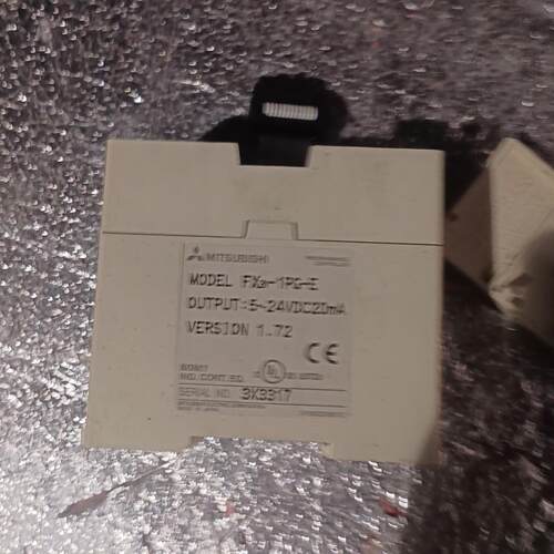 {雅致机械商行}三菱PLC FX2N-1PG一E