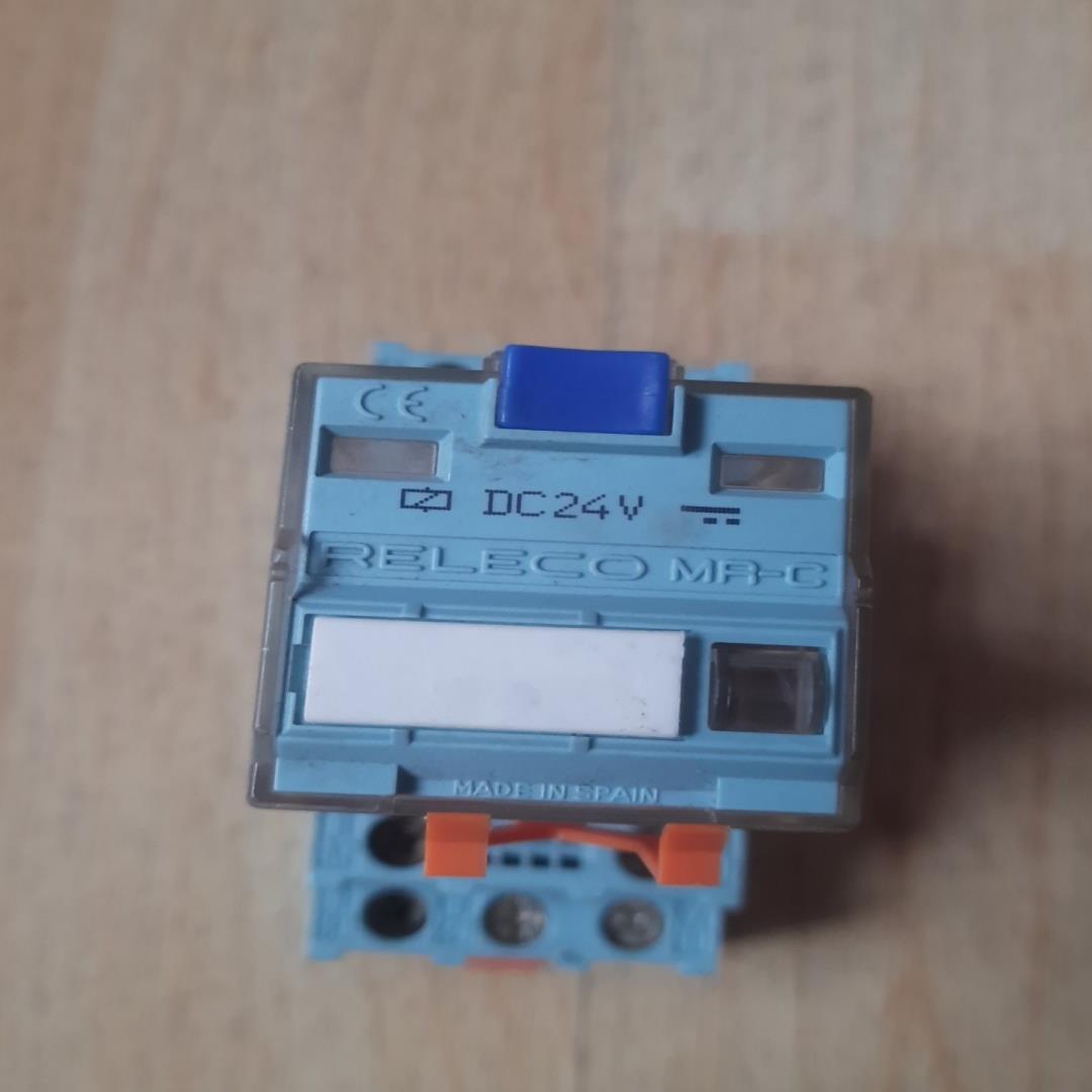 RELECO MR-C C5-M10 DC24V继电器，西班