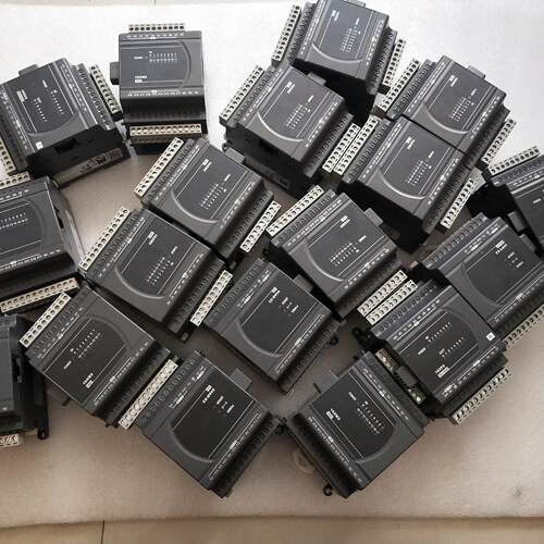 台达PLC模块 DVP08XN211T   DVP02DA-