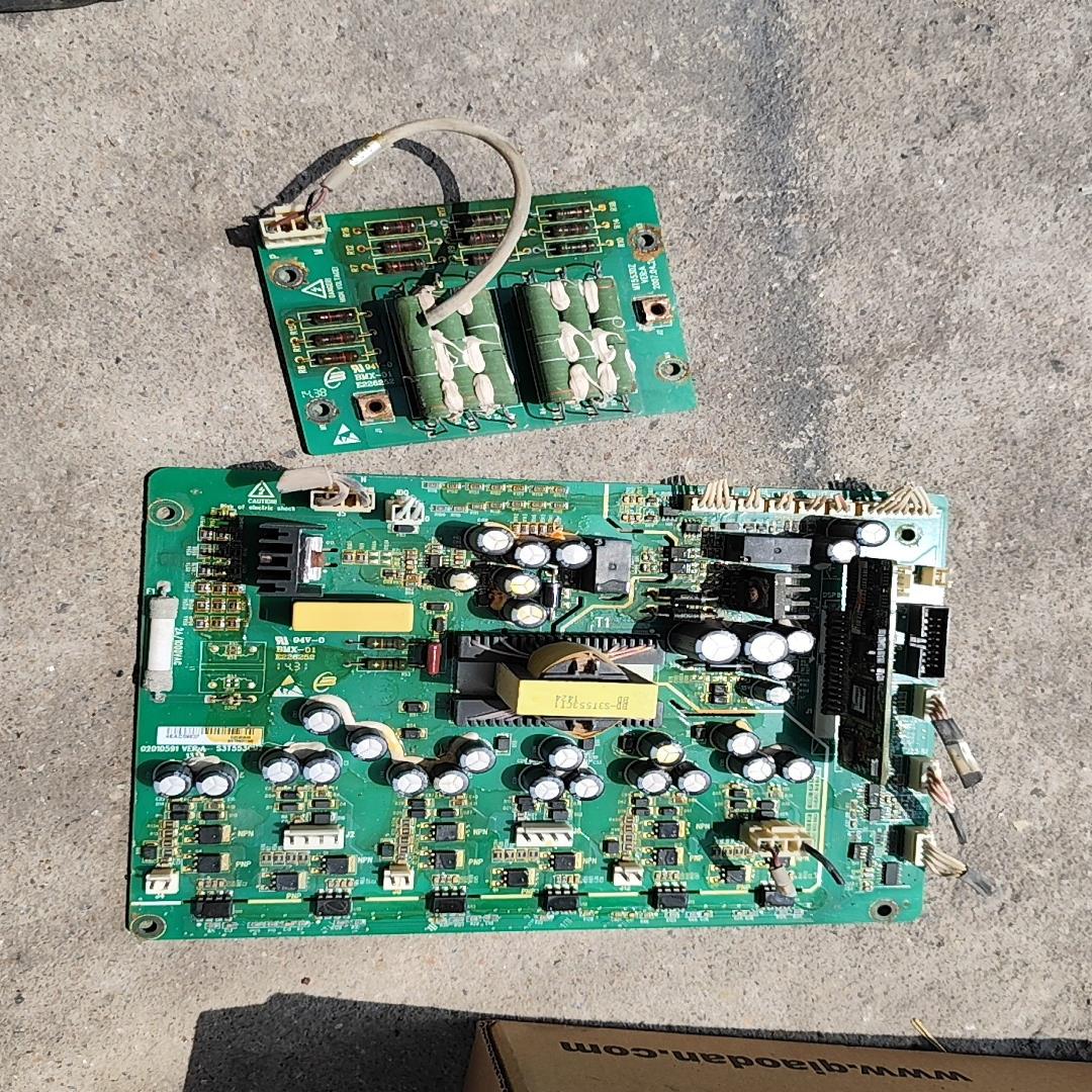 汇川md280 55/75kw 板子一套，功能正常，掉了