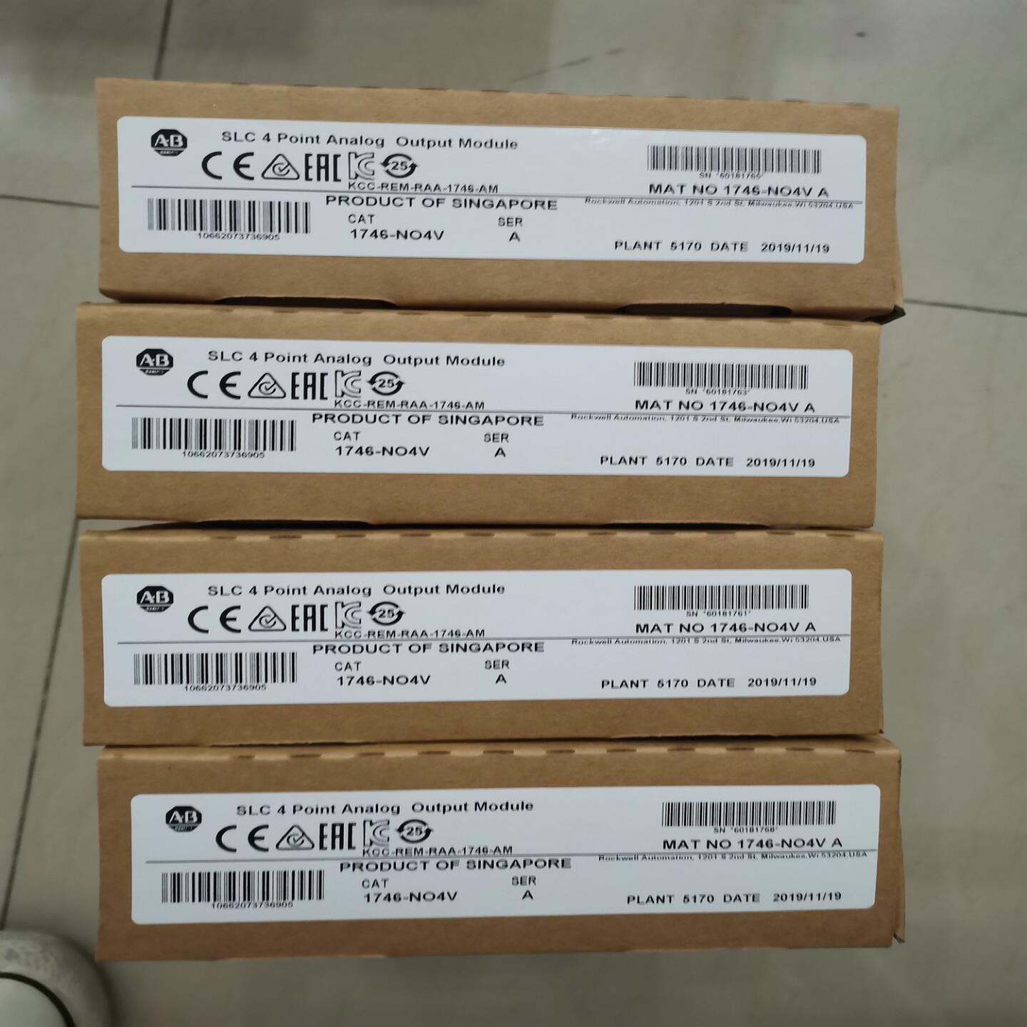 AB  I/O 模块1746-NO4V