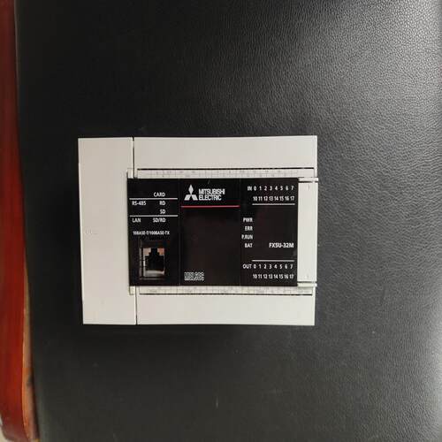 FX5U-32MT/ES，成色如图实拍非常漂亮，功能，2