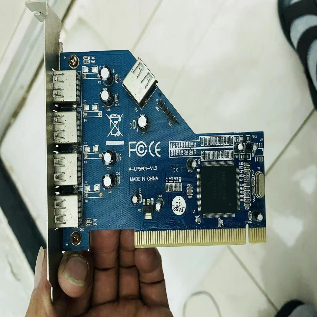 M-UP5P01-V1.2 PCI转USB 4卡口 卡实