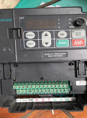 伟创AC601.5KW变频器主板面板点“”和