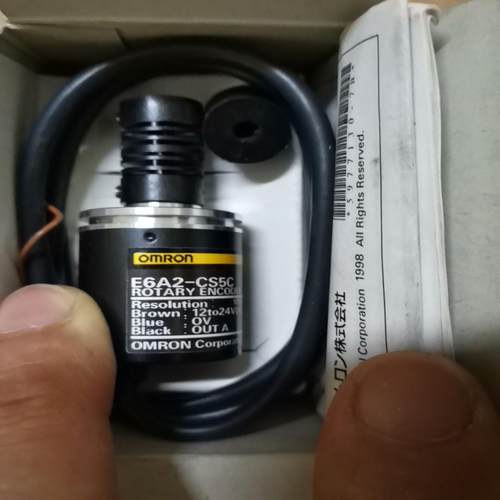 编码器E6A2-CS5C，全新，原装正品
