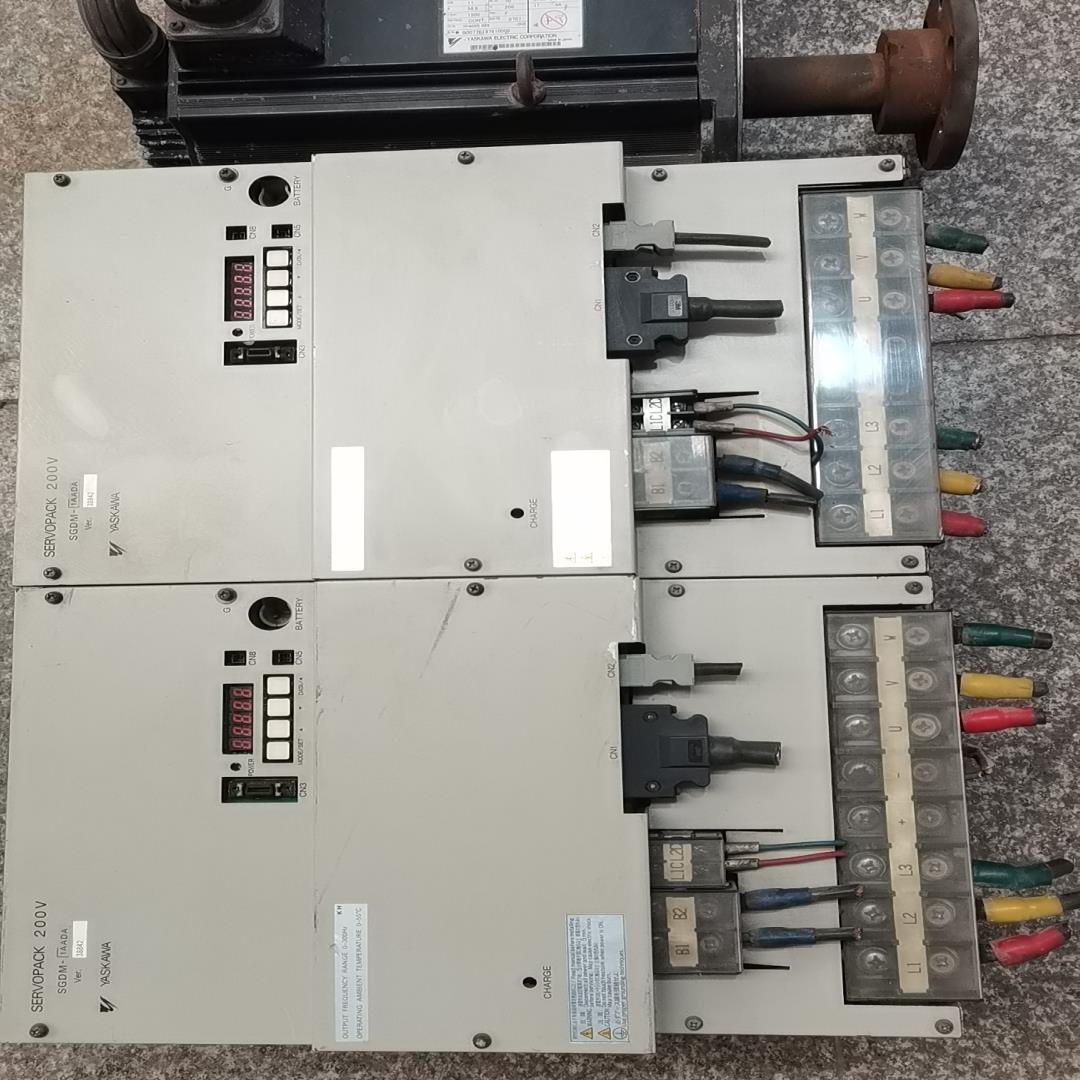 安川二代SGDM-1AADA/SGMGH-1AACA61伺服