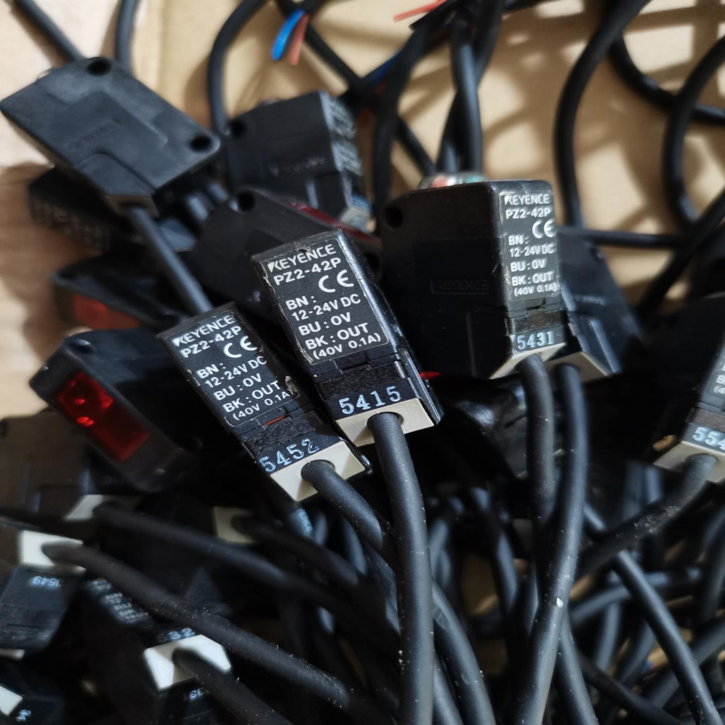 基恩士 PZ2-41 PZ2-42  PZ2-61 PZ2-