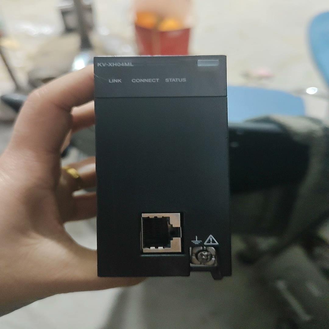 （设备配件）基恩士模块，KV-XH04ML,成色如图，实物拍