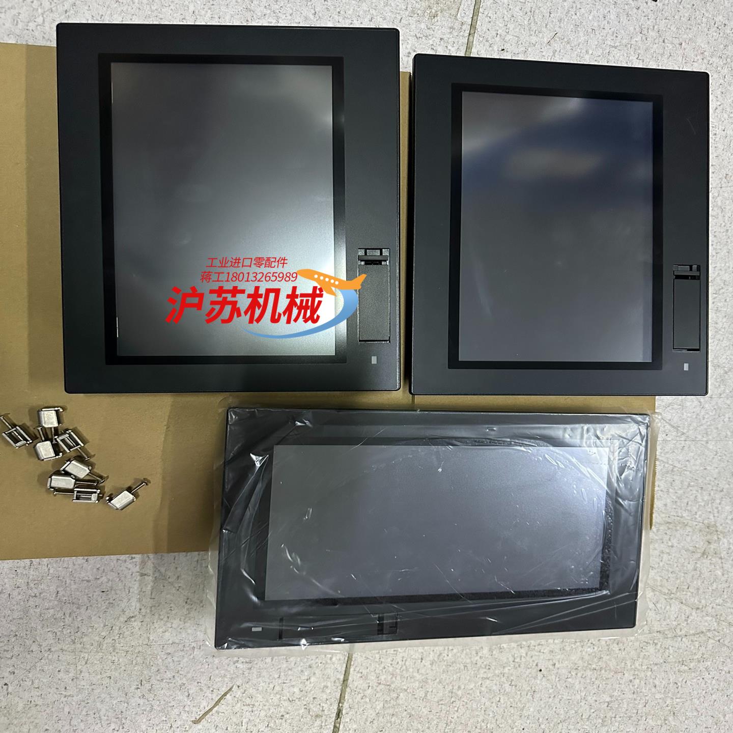 九九新基恩士 VT5-W10 触摸屏片，基本全新的