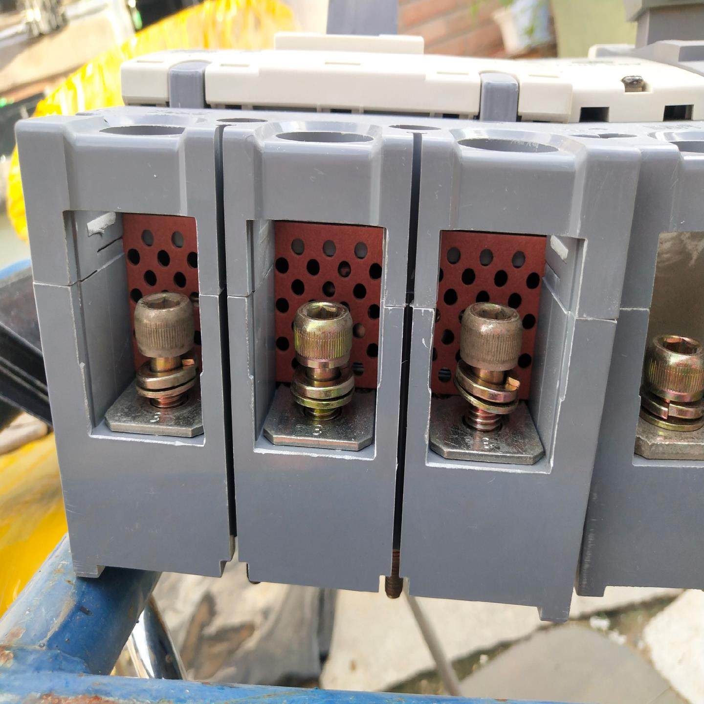 LG LS空开断路器，ABS 403B。250A，拆机成色漂~议价,3C数码配件,其它配件,淘宝优惠券,粉丝福利购,淘宝优惠卷