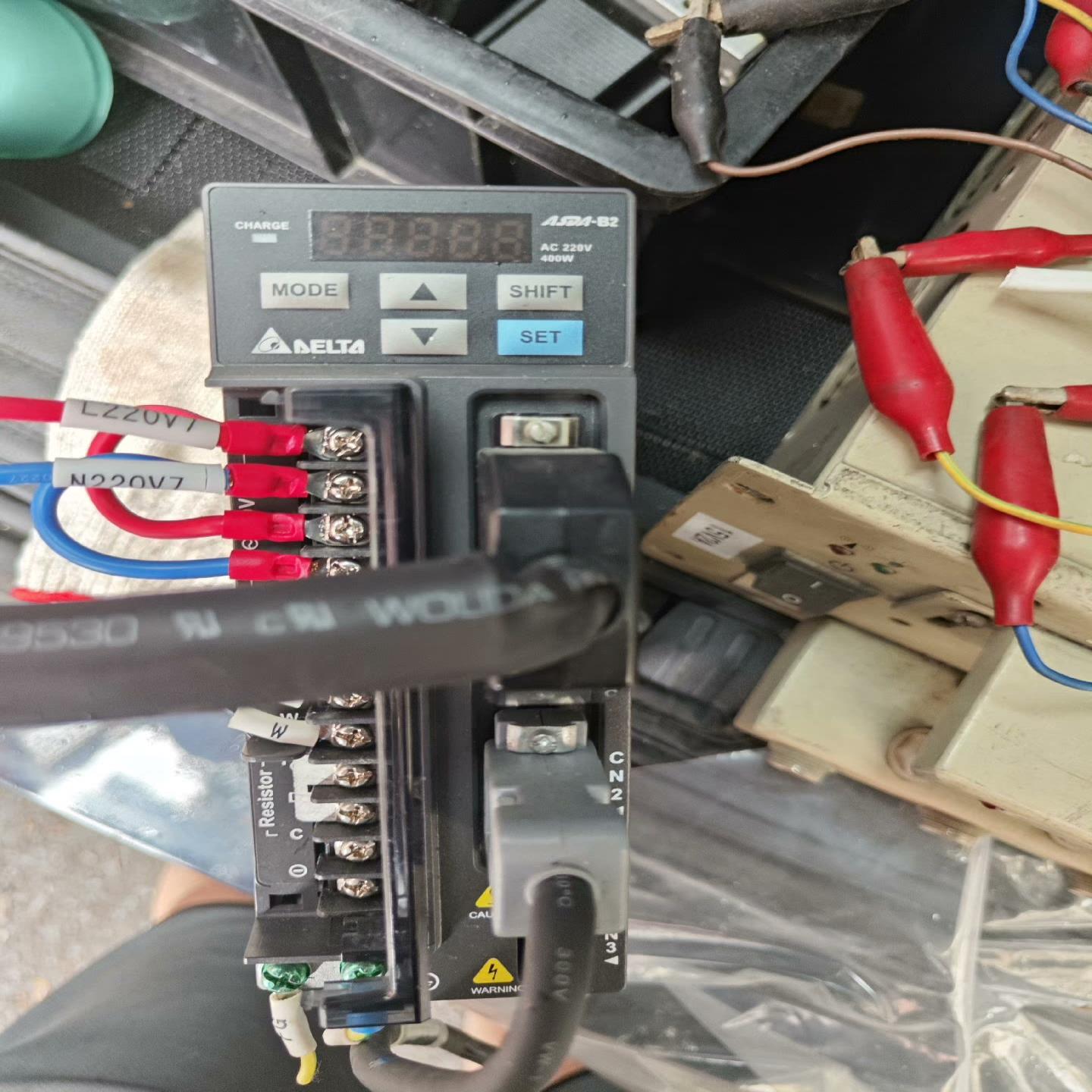 [德峰]台达。一套400wb2。