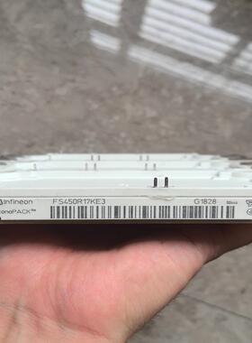 FS450R17KE3外观整体不错。安装孔拆的时候被伤到了，