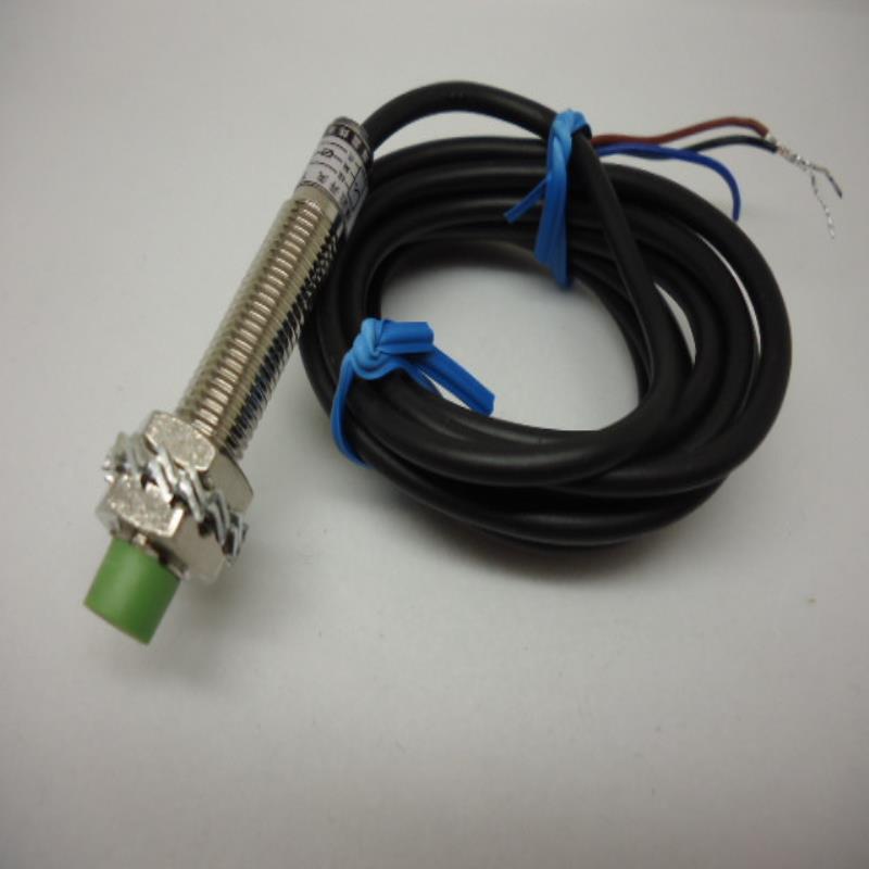 M8接近开关E2-D2NK E2-D2PK议价