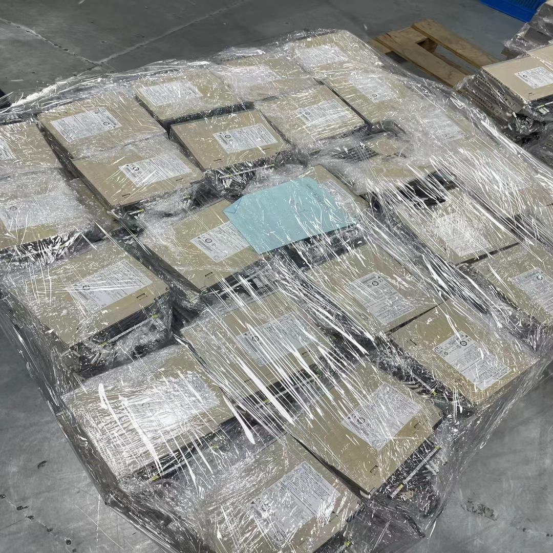 现货安川5系 50w 100w 200W 400W伺服电机套装带