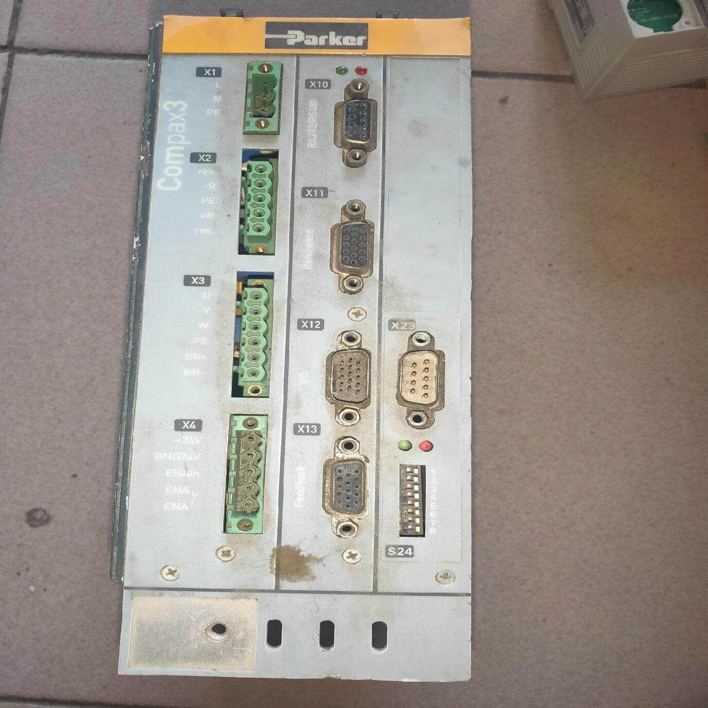 （设备配件）parker伺服派克compax3驱动器C3S025V2F1