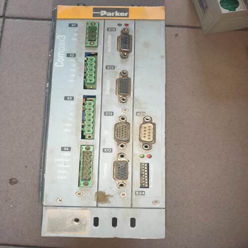 （设备配件）parker伺服派克compax3驱动器C3S025V2F1