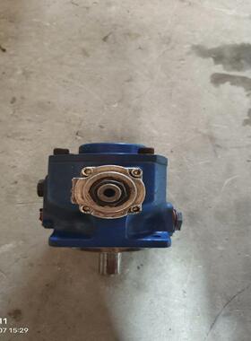 力士乐油泵PV7-2X/20-35RA01MA0-10，物品