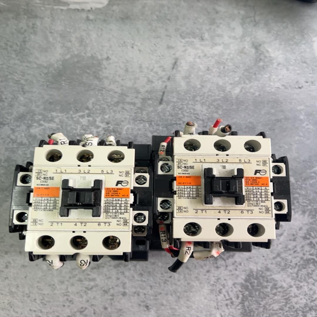 富士接触器  SC-N2/SE[35]  线圈220V  只