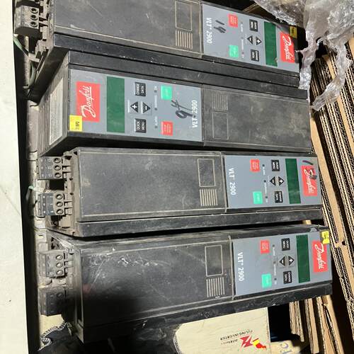 [德峰]VLT2930PT4B20STR丹佛斯变频器，刚到没清理