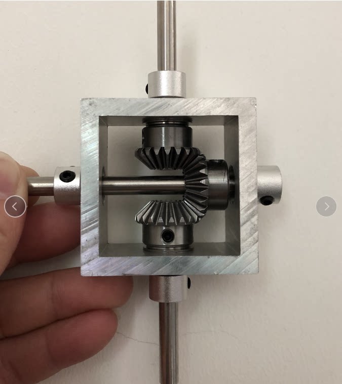 蜗轮蜗杆减速机小型变速箱90度直角换向齿轮箱1比10 1比20 转角器