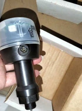 GEMU振动传感器，1235000Z2SM125075G10 ~议价