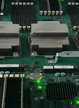 华为RH5885V3服务器准系统，含4颗E7-4820处理器