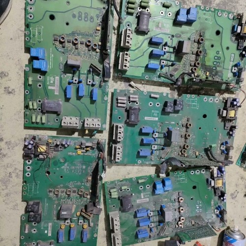 ABB800变频器驱动板带模块RINT-5411C ~议价,电子元器件市场,其它元器件,淘宝优惠券,粉丝福利购,淘宝优惠卷