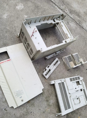 22KW产电变频器SV220iGX-4塑料壳 ~议价