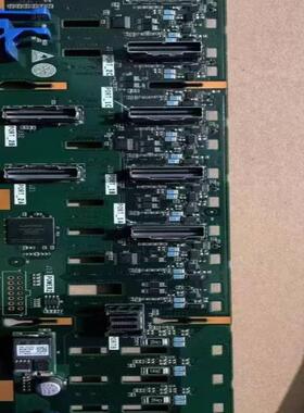华为 2288H V5 12盘位 NVMe SSD 硬盘背板