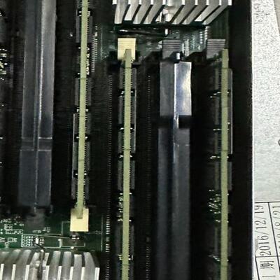 HP RX2800 I4 内存板 AT101-69002