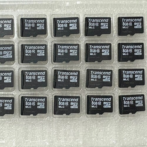 创见TF 8G micro SD 内存卡 ~议价