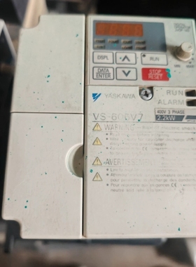 安川VS-606V7变频器，2.2kW功率，380V三相，日 ~议价