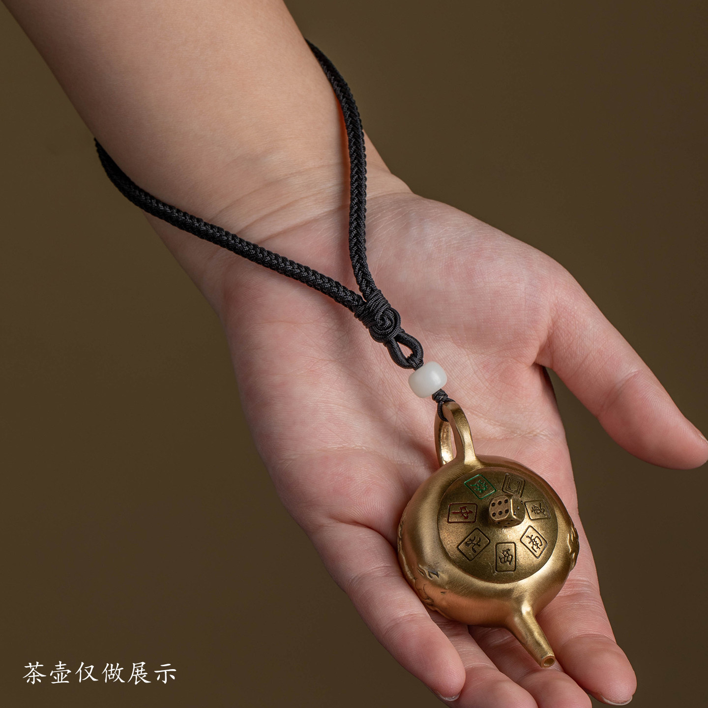 手腕绳编织手把件挂绳图片