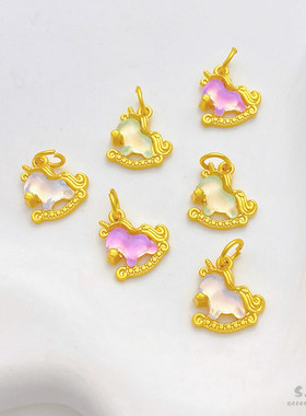 保色古法金幻彩独角兽吊坠