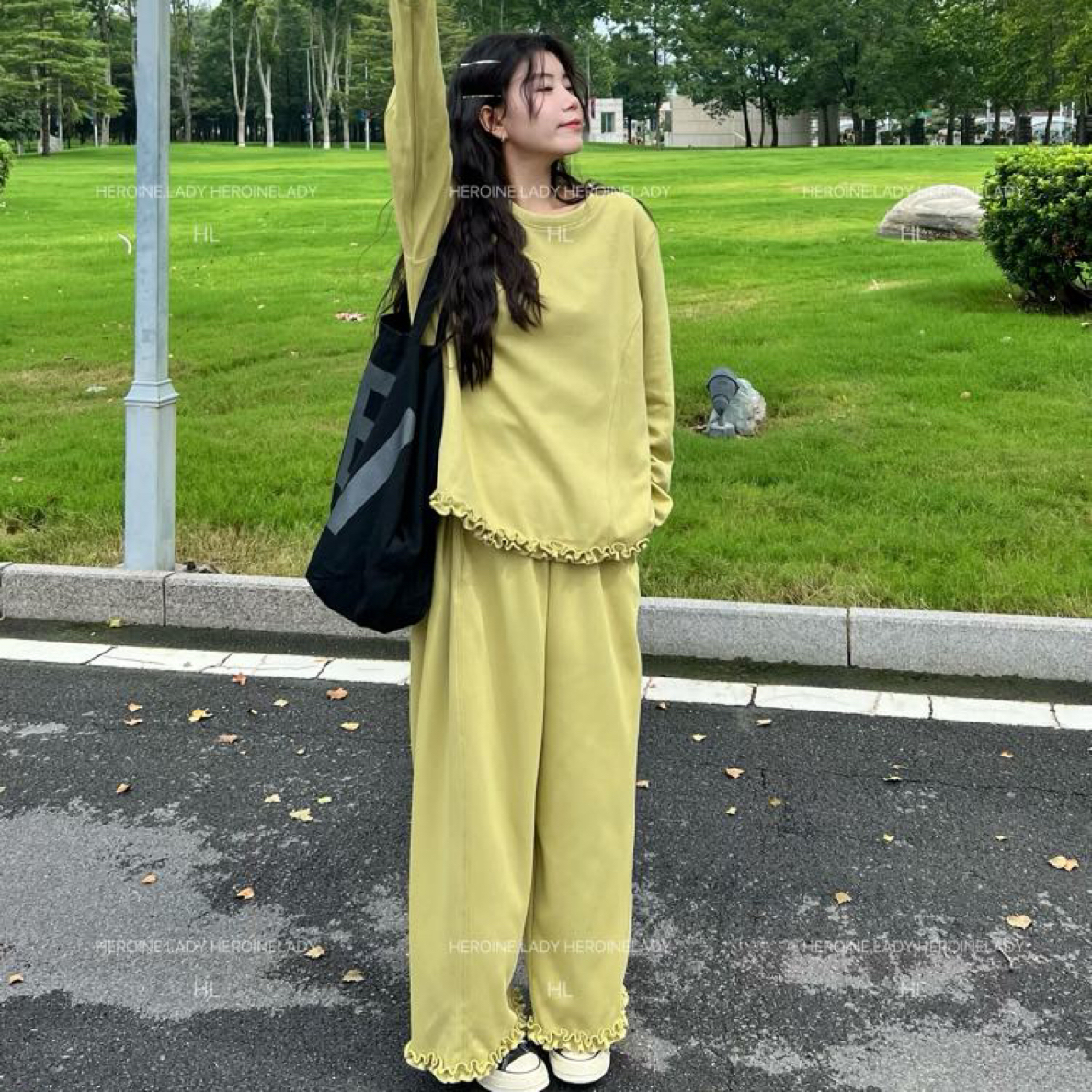 【软软呼呼套装】HL秋季木耳花边设计显瘦韩系减龄卫衣裤子套装