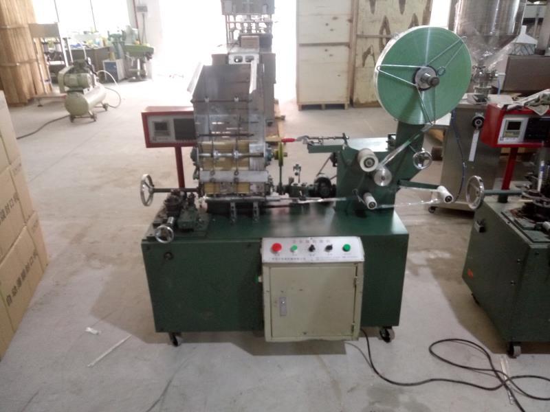 全自动一次性筷子包装机 家用卫生筷装袋机 小型封口筷子灌装机